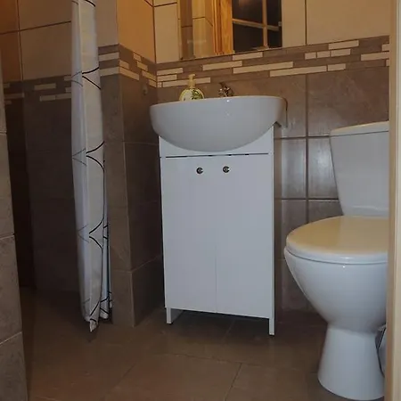 Boomeranghouse Motel *