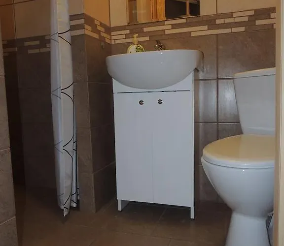 Boomeranghouse Motel *